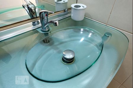 Apartamento para alugar com 35m², 1 quarto e sem vaga Apartamento para alugar com 35m², 1 quarto e sem vagaBanheiro da Suíte