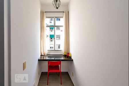 Sala de apartamento para alugar com 1 quarto, 35m² em Leblon, Rio de Janeiro