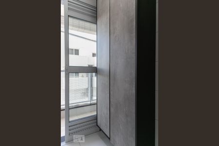 Lavanderia de apartamento para alugar com 1 quarto, 53m² em Embaré, Santos