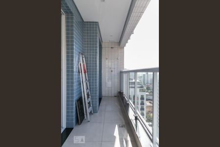 Sacada de apartamento para alugar com 1 quarto, 53m² em Embaré, Santos