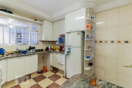 Casa para alugar com 250m², 3 quartos e 2 vagasCozinha