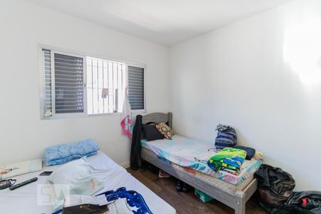 Quarto de casa à venda com 3 quartos, 250m² em Jardim Laone, São Paulo