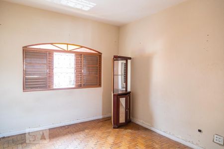 Sala de casa à venda com 3 quartos, 80m² em Ouro Preto, Belo Horizonte