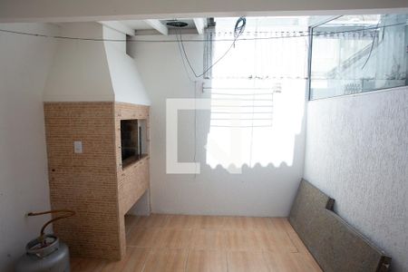 Área de Serviço  de casa de condomínio para alugar com 2 quartos, 77m² em Rio Branco, Canoas