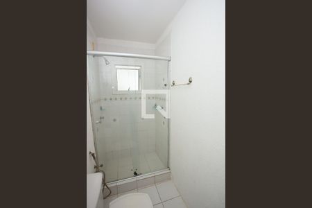Casa de condomínio para alugar com 77m², 2 quartos e 1 vaga Casa de condomínio para alugar com 77m², 2 quartos e 1 vagaBanheiro