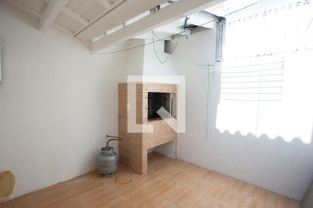 Casa de condomínio para alugar com 77m², 2 quartos e 1 vaga Casa de condomínio para alugar com 77m², 2 quartos e 1 vagaÁrea de Serviço