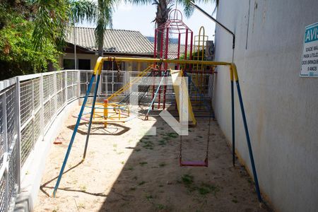 Casa de condomínio para alugar com 77m², 2 quartos e 1 vaga Casa de condomínio para alugar com 77m², 2 quartos e 1 vagaÁrea comum - Playground