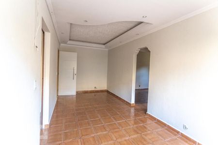 Apartamento à venda com 76m², 2 quartos e 1 vagaSala de estar