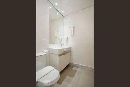 Apartamento para alugar com 52m², 1 quarto e 2 vagasBanheiro da Suíte