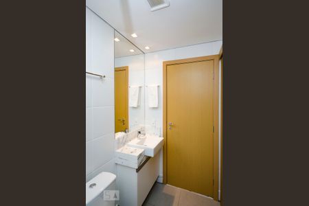 Apartamento para alugar com 52m², 1 quarto e 2 vagasBanheiro da Suíte