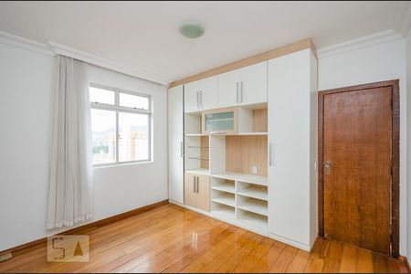 Apartamento para alugar com 140m², 3 quartos e 1 vagaSala de TV