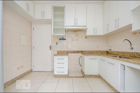 Apartamento para alugar com 140m², 3 quartos e 1 vagaCozinha