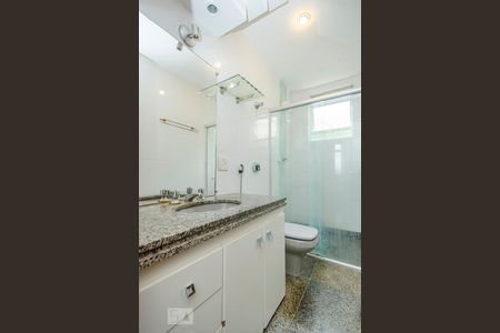 Apartamento para alugar com 140m², 3 quartos e 1 vagaBanheiro da Suíte