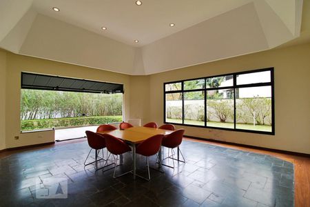 Apartamento à venda com 120m², 3 quartos e 3 vagas Apartamento à venda com 120m², 3 quartos e 3 vagasÁrea comum - Salão de festas