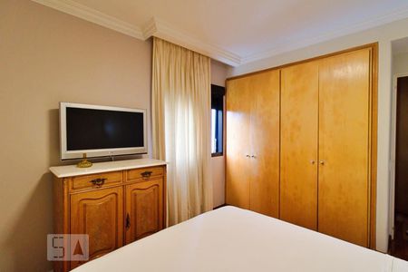 Apartamento à venda com 120m², 3 quartos e 3 vagas Apartamento à venda com 120m², 3 quartos e 3 vagasQuarto 1