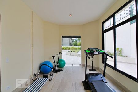 Apartamento à venda com 120m², 3 quartos e 3 vagas Apartamento à venda com 120m², 3 quartos e 3 vagasÁrea comum - Academia