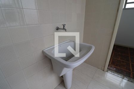 Apartamento para alugar com 110m², 3 quartos e 1 vagaÁrea de Serviço