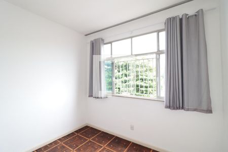 Quarto 1 de apartamento para alugar com 3 quartos, 110m² em Jardim Guanabara, Rio de Janeiro