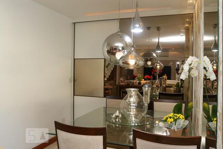 Detalhe Sala de apartamento à venda com 4 quartos, 282m² em Barra da Tijuca, Rio de Janeiro
