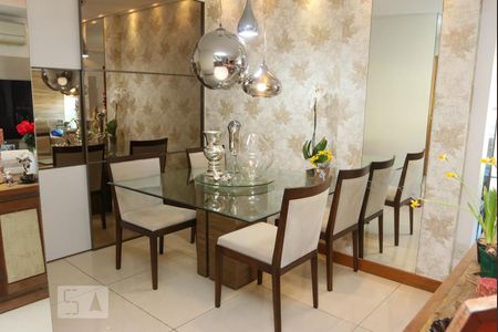 Detalhe Sala de apartamento à venda com 4 quartos, 282m² em Barra da Tijuca, Rio de Janeiro