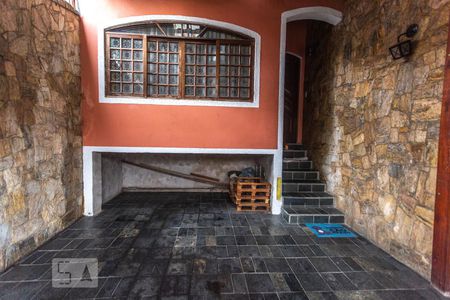 Casa à venda com 165m², 2 quartos e 2 vagasGaragem