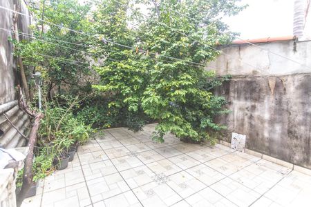 Casa à venda com 165m², 2 quartos e 2 vagasQuintal