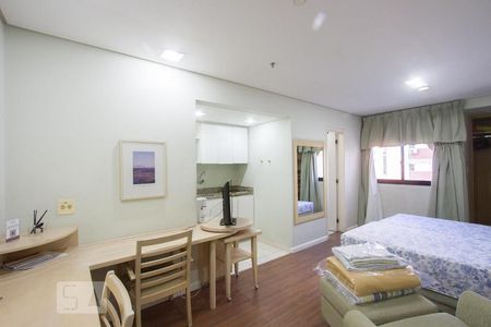 Sala/Quarto de kitnet/studio à venda com 1 quarto, 35m² em Chácara Santo Antônio (zona Sul), São Paulo