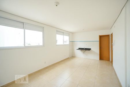 Sala quarto e cozinha de kitnet/studio para alugar com 1 quarto, 29m² em Tatuapé, São Paulo