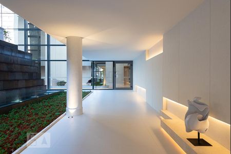 Apartamento para alugar com 71m², 2 quartos e 1 vaga Apartamento para alugar com 71m², 2 quartos e 1 vagaEntrada
