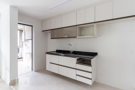 Apartamento para alugar com 71m², 2 quartos e 1 vaga Apartamento para alugar com 71m², 2 quartos e 1 vagaCozinha
