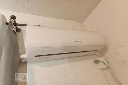 Quarto 1 ar de apartamento à venda com 2 quartos, 42m² em Santos Dumont, São Leopoldo