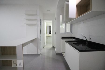 Sala/Cozinha de apartamento para alugar com 1 quarto, 35m² em Parque Peruche, São Paulo