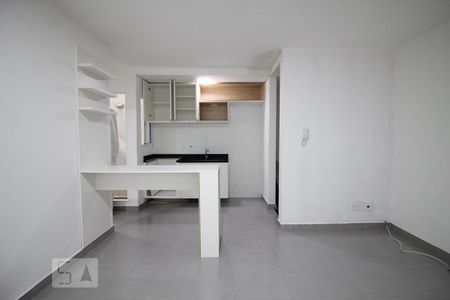 Sala/Cozinha de apartamento para alugar com 1 quarto, 35m² em Parque Peruche, São Paulo