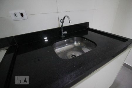 Sala/Cozinha de apartamento para alugar com 1 quarto, 35m² em Parque Peruche, São Paulo