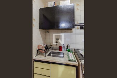 Cozinha de kitnet/studio à venda com 1 quarto, 26m² em Liberdade, São Paulo