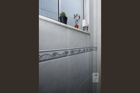 Apartamento à venda com 120m², 2 quartos e sem vagaBanheiro da Suíte