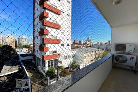 Apartamento para alugar com 147m², 3 quartos e 1 vagaSacada