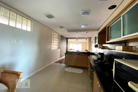 Apartamento para alugar com 147m², 3 quartos e 1 vagaCozinha