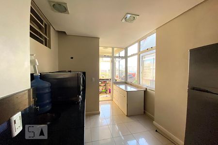 Apartamento para alugar com 147m², 3 quartos e 1 vagaCozinha