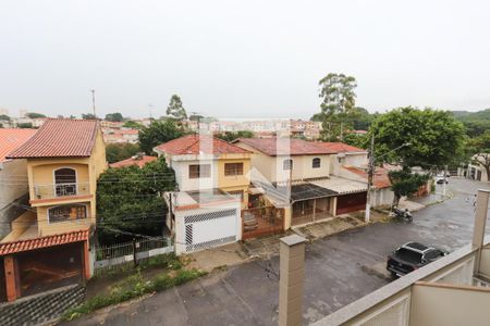 Casa à venda com 210m², 3 quartos e 4 vagas Casa à venda com 210m², 3 quartos e 4 vagasVista