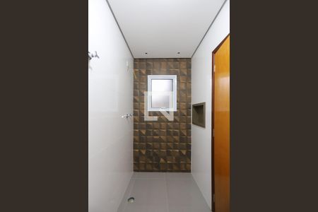 Casa à venda com 210m², 3 quartos e 4 vagas Casa à venda com 210m², 3 quartos e 4 vagasBanheiro da Suíte 2