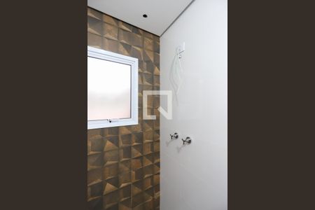 Casa à venda com 210m², 3 quartos e 4 vagasBanheiro da Suíte 2