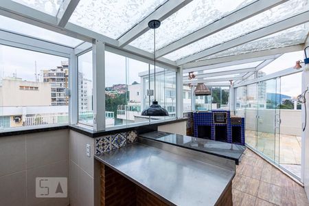 Apartamento à venda com 130m², 3 quartos e 2 vagasEspaço Gourmet