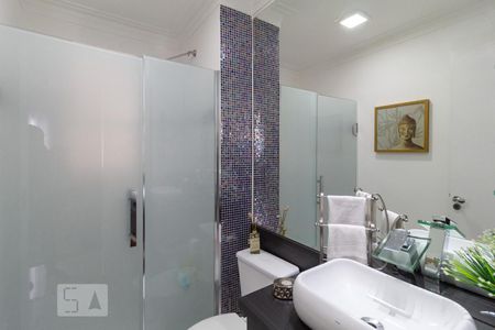 Apartamento à venda com 74m², 2 quartos e 1 vagaBanheiro 2