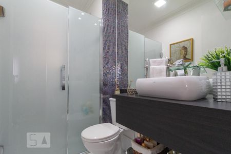 Apartamento à venda com 74m², 2 quartos e 1 vagaBanheiro 2