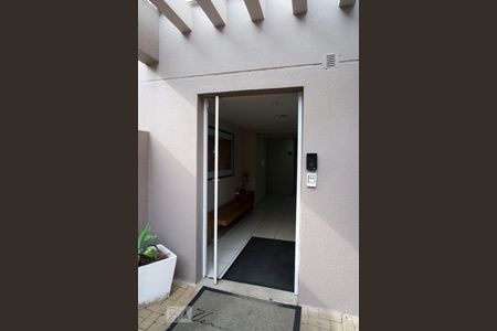 Apartamento à venda com 70m², 3 quartos e 2 vagasEntrada do Bloco