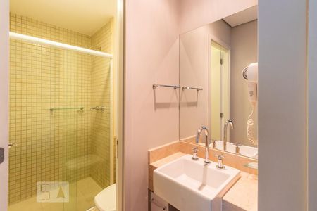 Apartamento para alugar com 98m², 2 quartos e 1 vaga Apartamento para alugar com 98m², 2 quartos e 1 vagaBanheiro 2