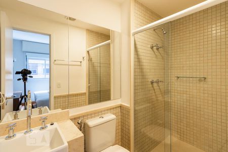 Apartamento para alugar com 98m², 2 quartos e 1 vaga Apartamento para alugar com 98m², 2 quartos e 1 vagaBanheiro Suite