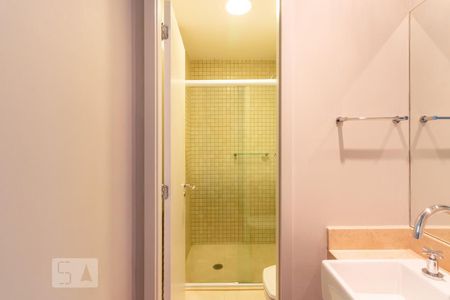 Apartamento para alugar com 98m², 2 quartos e 1 vaga Apartamento para alugar com 98m², 2 quartos e 1 vagaBanheiro 2