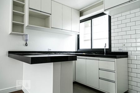 Casa de condomínio para alugar com 100m², 2 quartos e 2 vagasCozinha